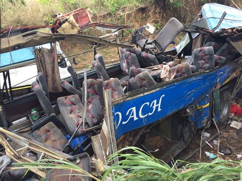 13 students, 1 driver killed in Tanay bus accident .